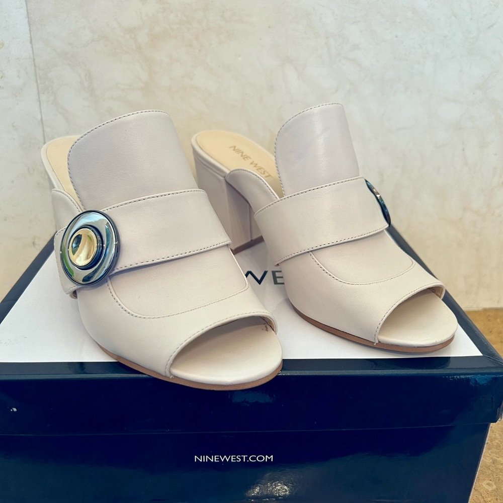 Nine West Women's Cream Mules